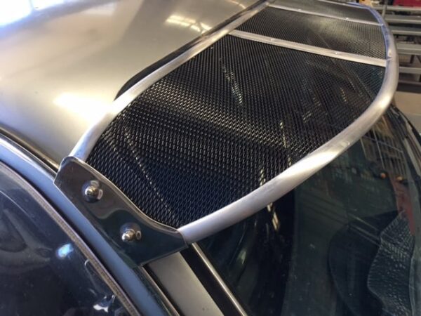 IMG_1166 Chrysler Valiant Centura 1975-1978 Mesh Windscreen Sunvisor