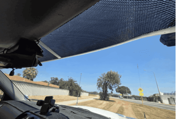 Toyota Hilux 10/88-10/97 Mesh Windscreen Sunvisor
