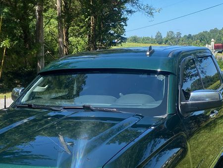 Chevrolet Suburban 3500 HD Solid Windscreen Sun visor (2016 - 2019)