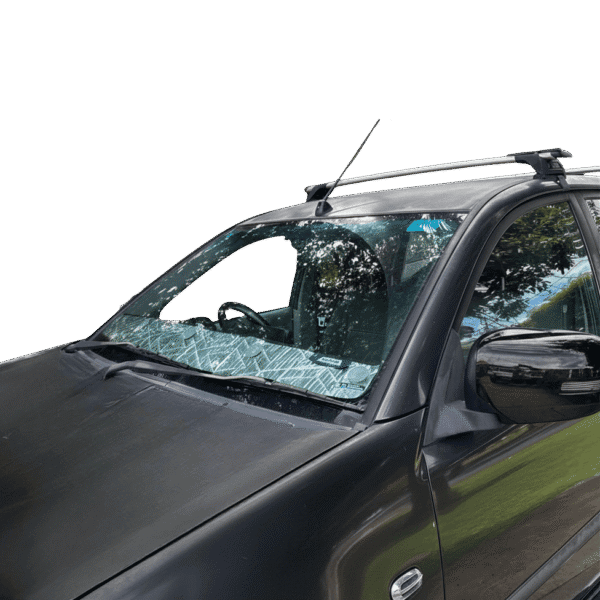Mitsubishi Triton MN Dash Sunshade - Sunshade